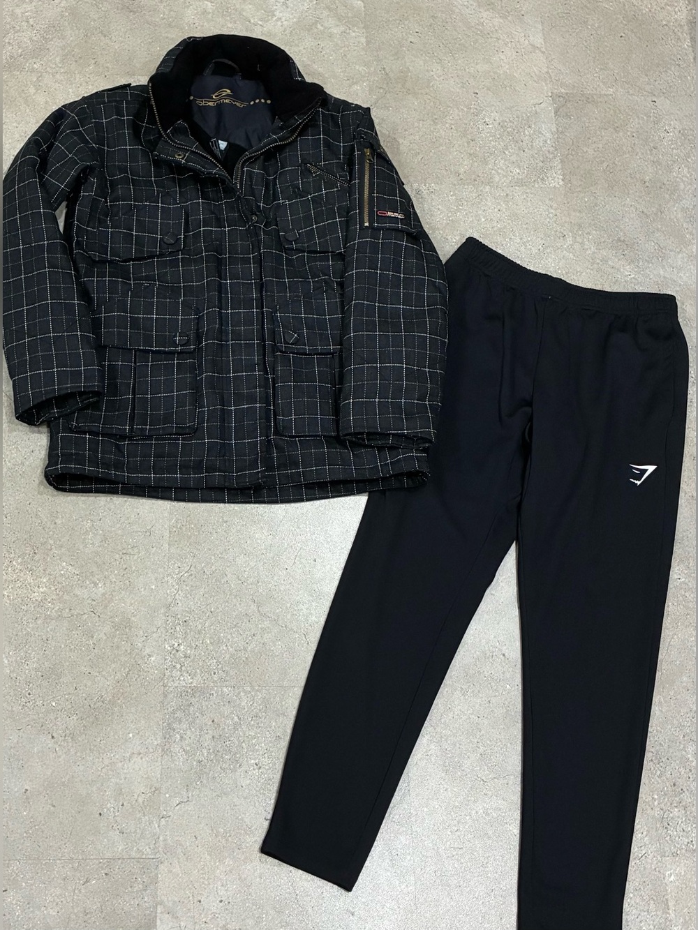 Womens OBERMEYER/GYMSHARK Lined Winter Coat & Athletic Pants, sz Small (6)